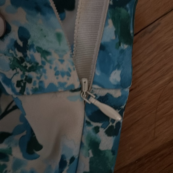 Floral Wide-Leg Pants - Picture 3 of 6